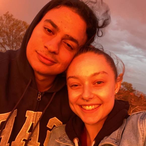 Meet your Posher, Kasey - Picture 1 of 1